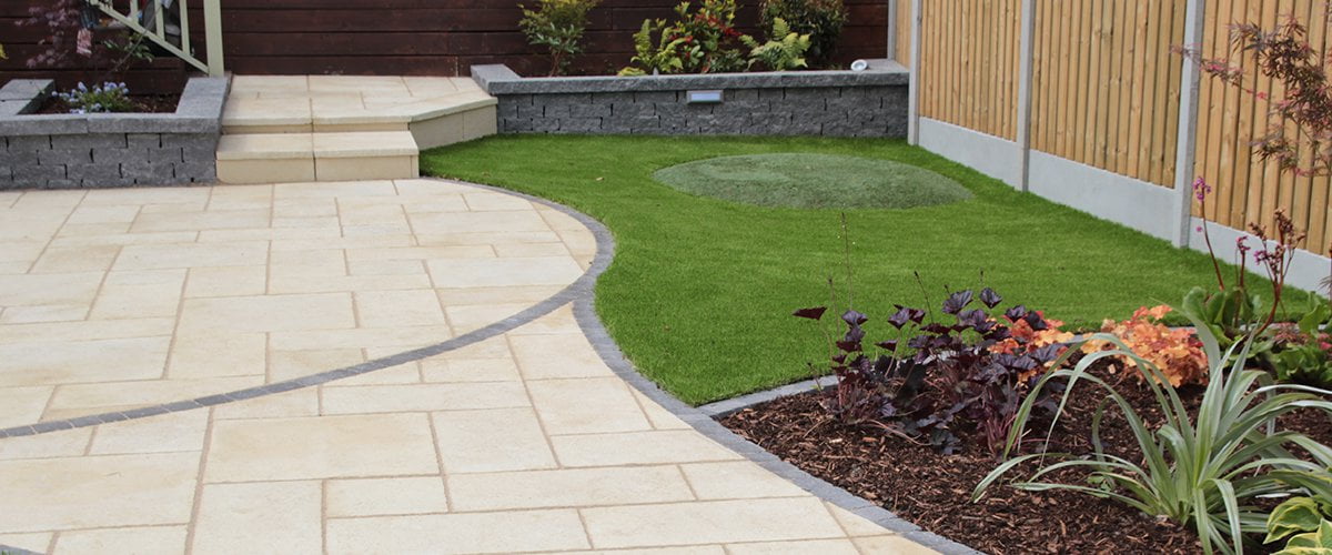 Garden Paving Installers For Guildford 